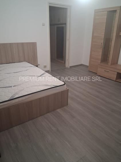 Dristor, garsoniera, 1 minut metrou, etaj 2, AC, renovata, libera - 3