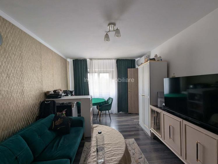 Lipovei | 3 Camere  | Etaj Intermediar | Centrala proprie. - 4