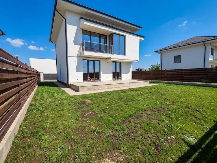 Casă 5 camere |  Tunari - Cosmopolis |  167 mpu |  460 teren - 3