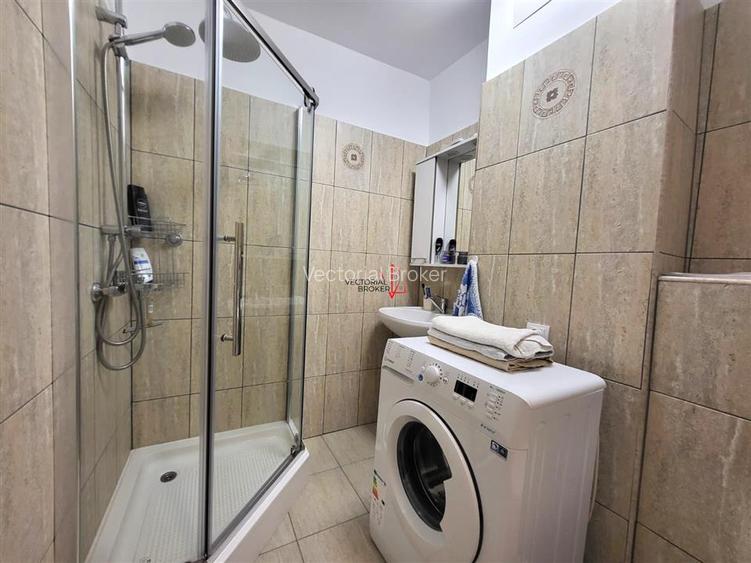 GARSONIERA RENOVATA / METROU 5 MIN - 7