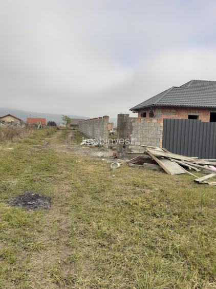 Vand teren i.v.  pentru constructii, zona Corunca, zona Sapientia - 6