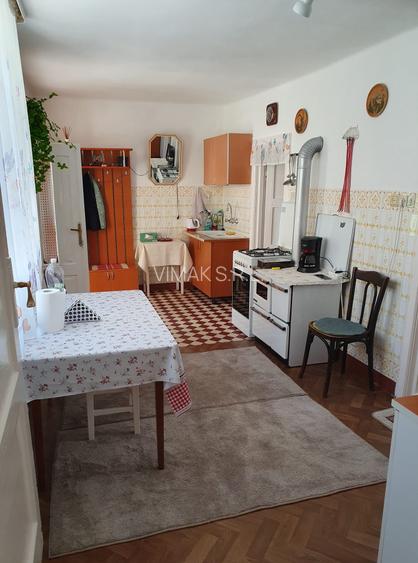 SC VIMAK vinde casa saseasca in loc.Maierus,Brasov . - 9