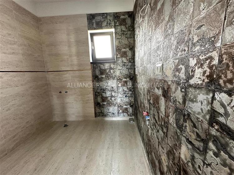 <Casa individuala> 4 camere 3 bai teren 380 m2 Zona linistita - 2