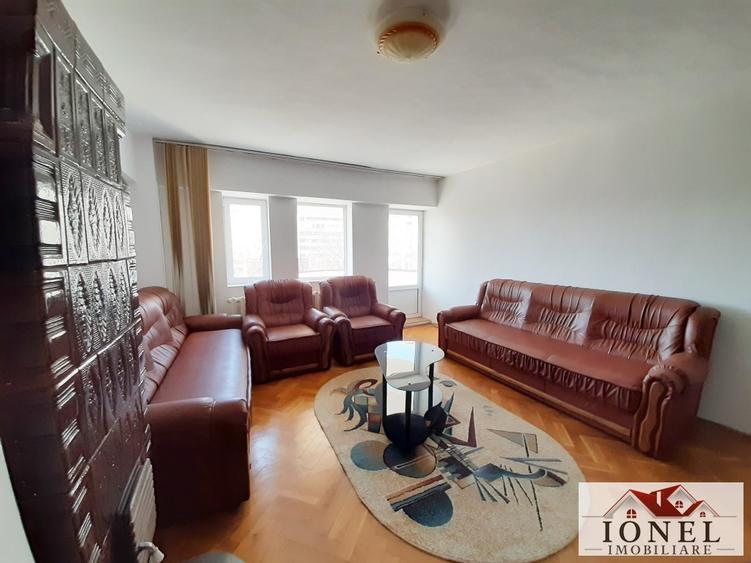 Apartament trei camere decomandat de vanzare in Centru, Alba Iulia