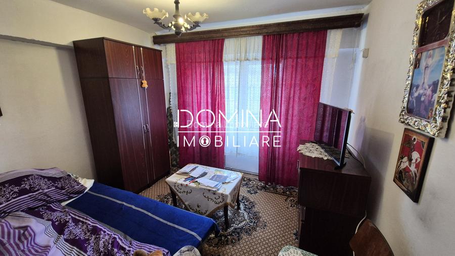 Vanzare apartament 4 camere, 93 mp, in Targu Jiu, strada Nicolae Titulescu - 3