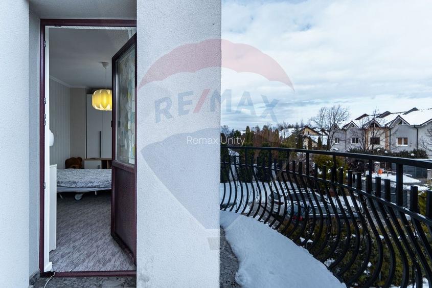 Casă spațioasă 350 mp utili, Teren 650 mp, Garaj subteran, Tractorul - 38