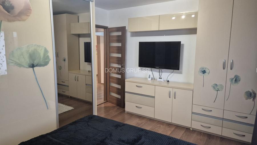 Oferim spre închiriere apartament cu trei camere zona Cora - 3