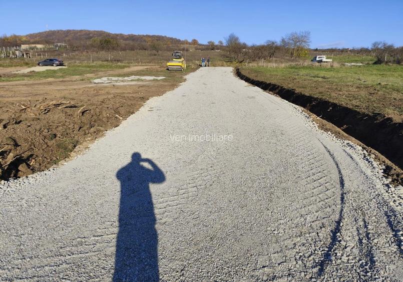  De vanzare teren intravilan – 500 mp + cota parte drum - 5