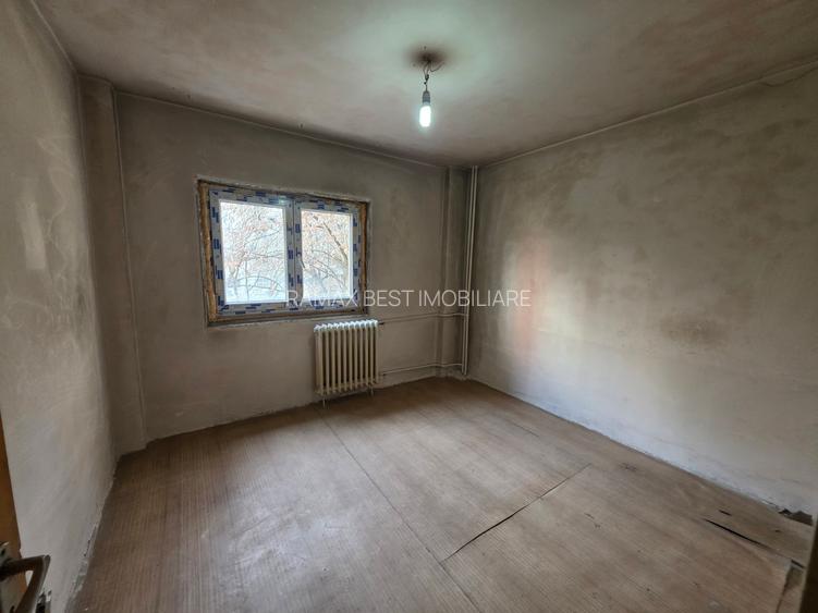 Bucur Obor, Mosilor, 5 minute metrou, bloc 1980, 2 grupuri sanitare - 11