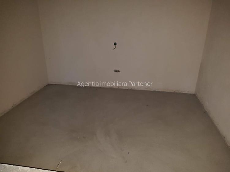 2 apartamente de 3 si 4 camere, Craiovei, semifinisate - 3