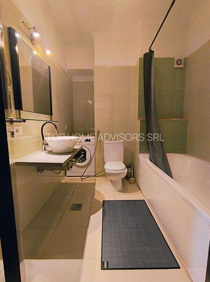 Phoenicia- Piața Alba Iulia- Bd Unirii - 11