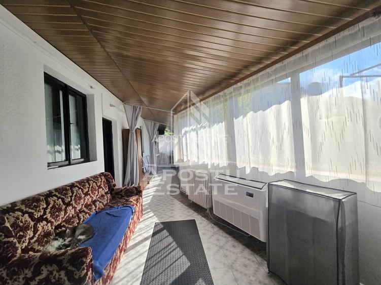 Casa individuala de vanzare, 4 camere, 2 garaje, Lipovei - 25