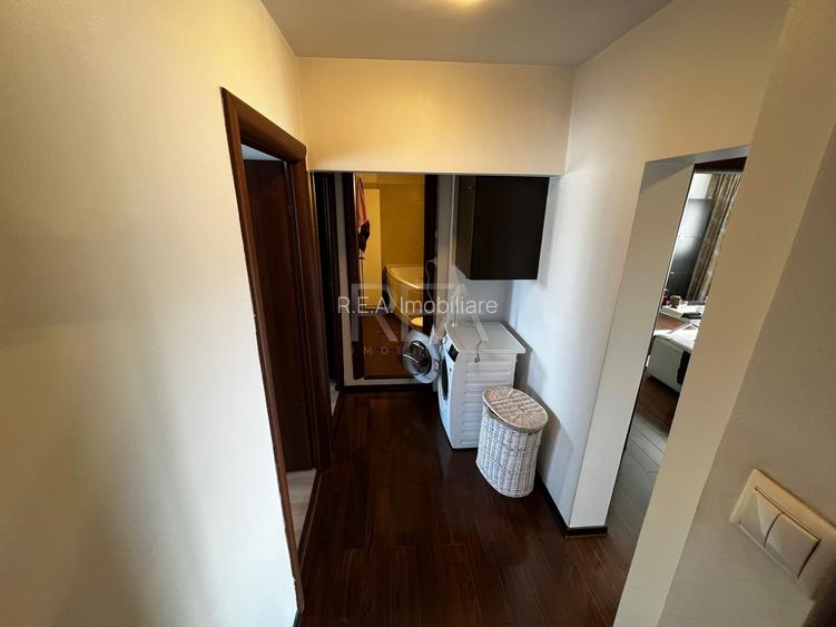 3 camere Vitan decomandat, parcare, et. 6, an 1995, metrou, 78 mp - 6