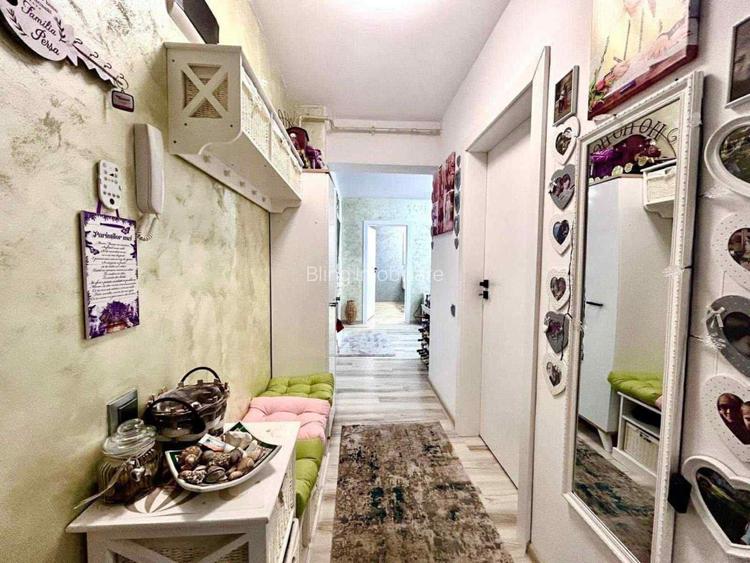 apartament cu 3 camere decomandate,parcare inclusa,zona Cetatii - 9