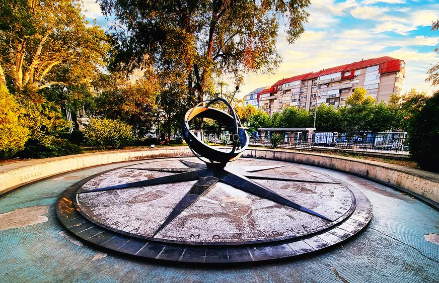 Apartament renovat cu 3 camere | Bloc 1982 | Centrul Vechi Km0 - 11