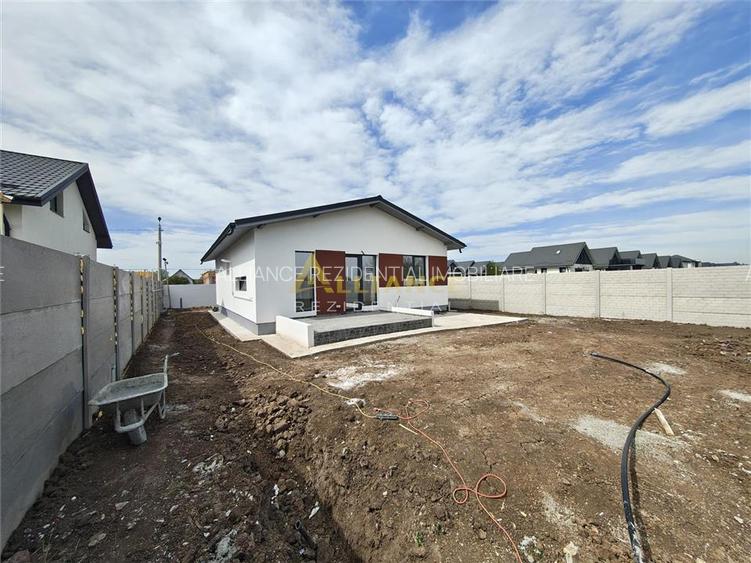 Casa parter | 90 mp utili | Teren 427 mp | Str. Zanelor - 4