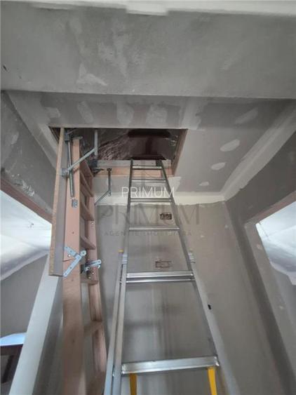 Vila individuala  - suprafata de 180mp utili -  toate utilitatile - se vinde la - 13