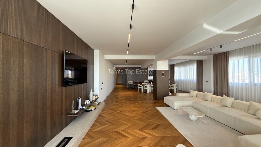 Penthouse pe bune, 5 camere, vedere la Mare si la Lac, 5 parcari subterane - 25