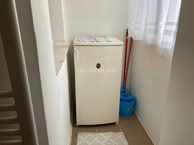 Garsoniera -zona Nicolina- - 2