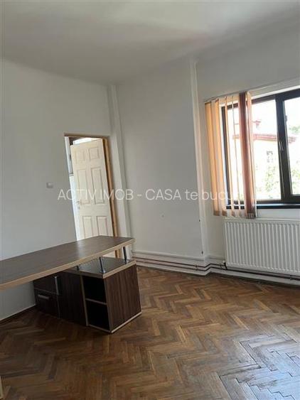 Casa situata ultracentral, pretabila pentru sediu de firma clinica stomatologica - 8