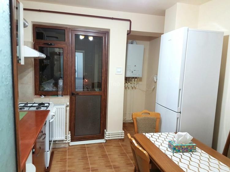 Mazepa 1, 2 camere dec, renovat, negociabil - 7