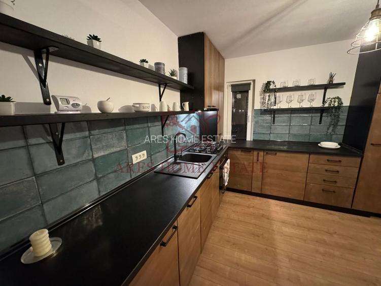 Apartament cu mezanin si curte privata. 2 locuri de parcare. - 6
