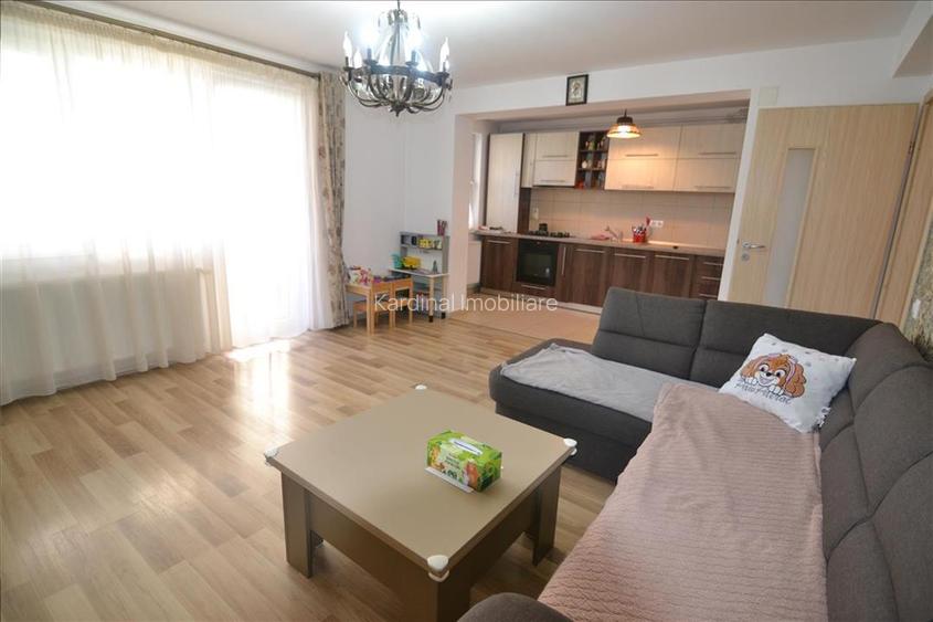 Apartament 3 camere decomandat  Urban Invest Tractorul - 2