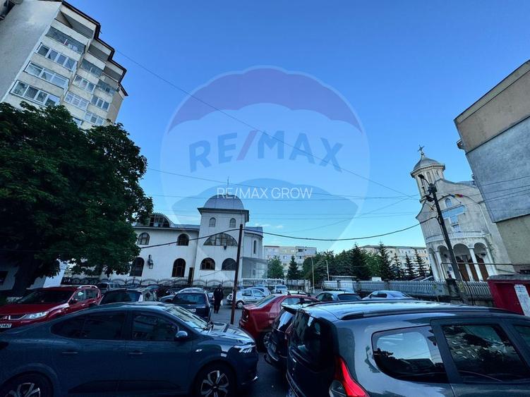 Apartament cu 2 camere de vânzare în zona Narcisa - 9