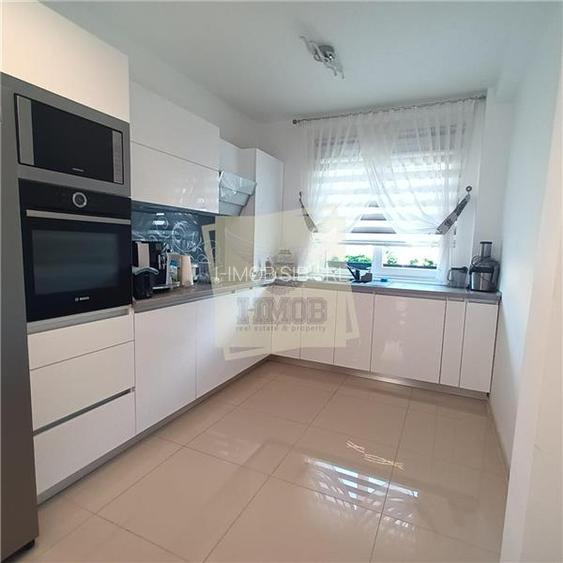 Casa cu 3 camere 3 balcoane si parcare privata in Selimbar - 6