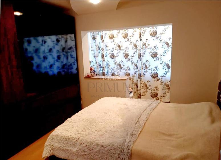 Aradului - 3 camere - decomandat - centrala proprie - ETAJ 2 - 7