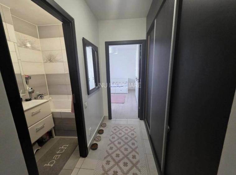 3 Camere Decomandat Renovat Mobilat zona Mircea cel Batran - 6