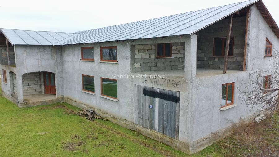 Casa mare la șoseaua județeana+1487 teren - 4