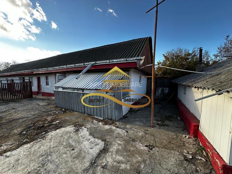 Casa batraneasca din caramida de vanzare si 4500 mp teren Negri Bacau - 15