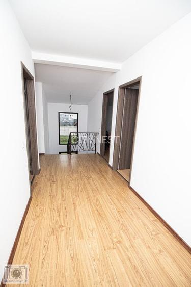 Soluție Locativă pentru Firme: Vilă cu Capacitate Mare în Ciorogarla - 18