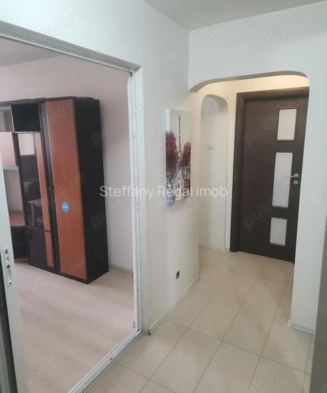 Apartament 3 camere de vanzare Favorit - 2