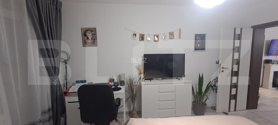 Apartament cu 3 cam,70 mp, etajul 1 ,cu parcare si 2 balcoane ,zona Tineretului - 11