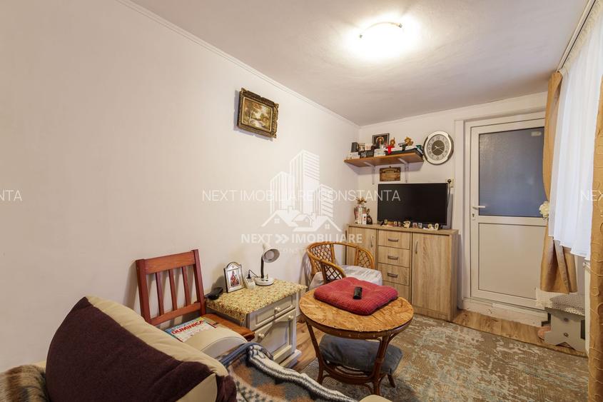 Casă cu deschidere stradală + spațiu comercial închiriat - 4