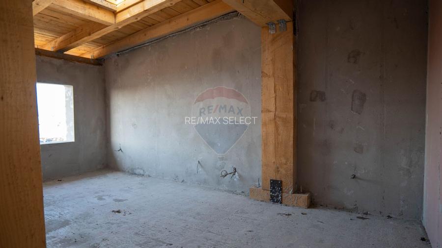 Pantelimon-central vanzare casa spatioasa-parter, etaj si mansarda - 24