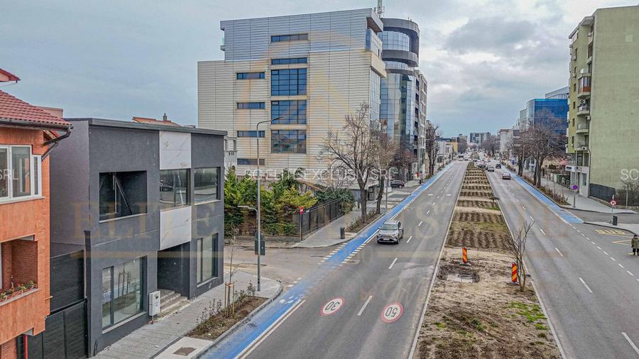 Bulevardul Mamaia - Oportunitate Unica de Investitie!! - 2