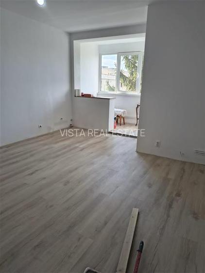 Garsoniera etaj intermediar in Astra, Brasov - 3