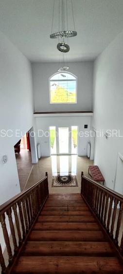 Casa mobilata si utilata cu proiect deosebit , foarte rar intalnit - 14