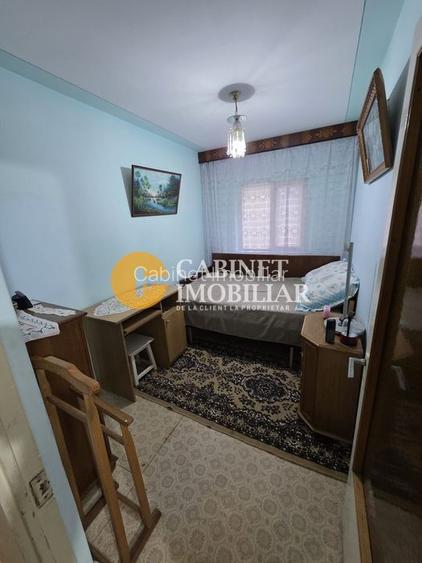 Esplanada Nicolina - LIDL - 3 camere Decomandat ETAJ 1/4 - 4