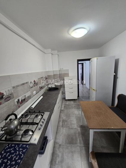 Apartament 3 camere  Piata Sud - 9