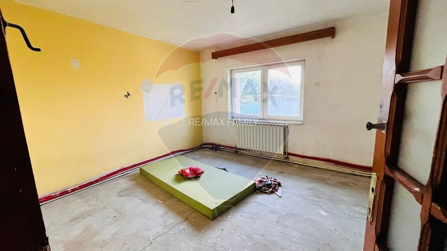 Casă / Vilă cu 4 camere de vânzare Santandrei - 8