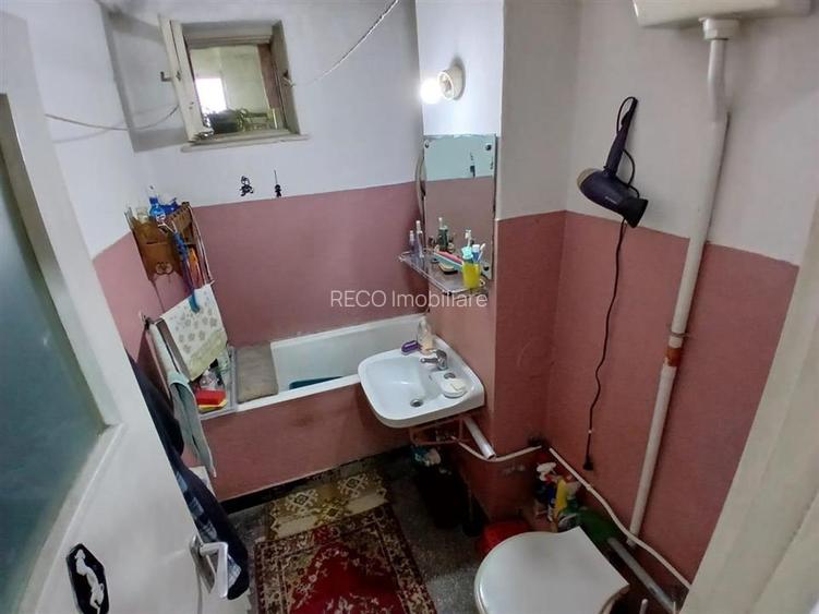 RECO Apartament 2 camere Rogerius - 9