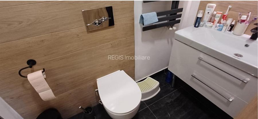 Apartament 4 camere cu curte proprie,la casa - 25