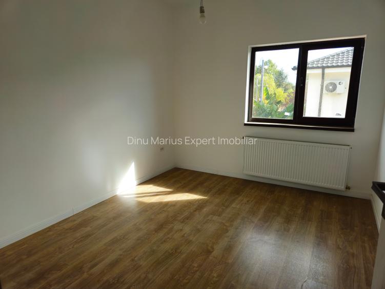 vila 4 camere si mansarda,str GHIDIGENI,incalzir pardoseala,comision 0 - 3