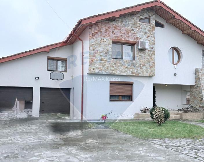 Vilă cu 6 camere, piscina si teren 1300 mp, de vânzare în Otopeni - 2