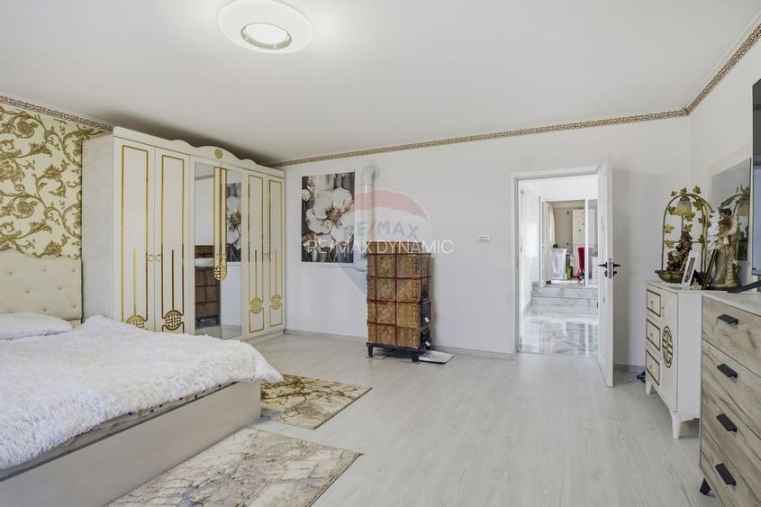 Casă renovată cu teren generos în Satu Mare,Secusigiu - 9