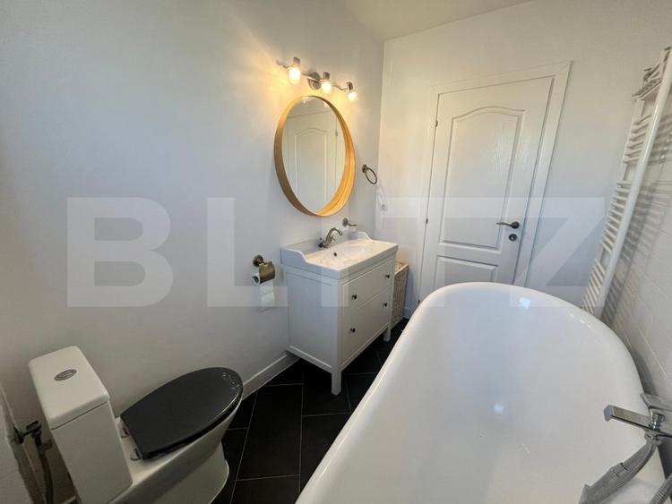 Apartament 2 camere, finisat la cheie, 2 parcari, zona de SUD